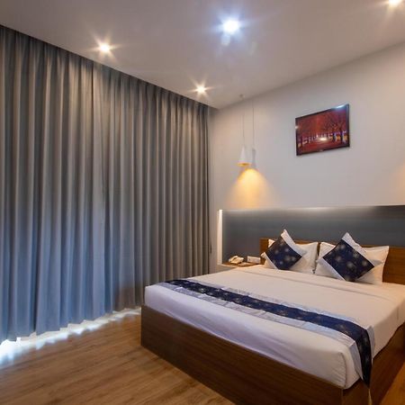 Regent Hotel Mergui Bagian luar foto