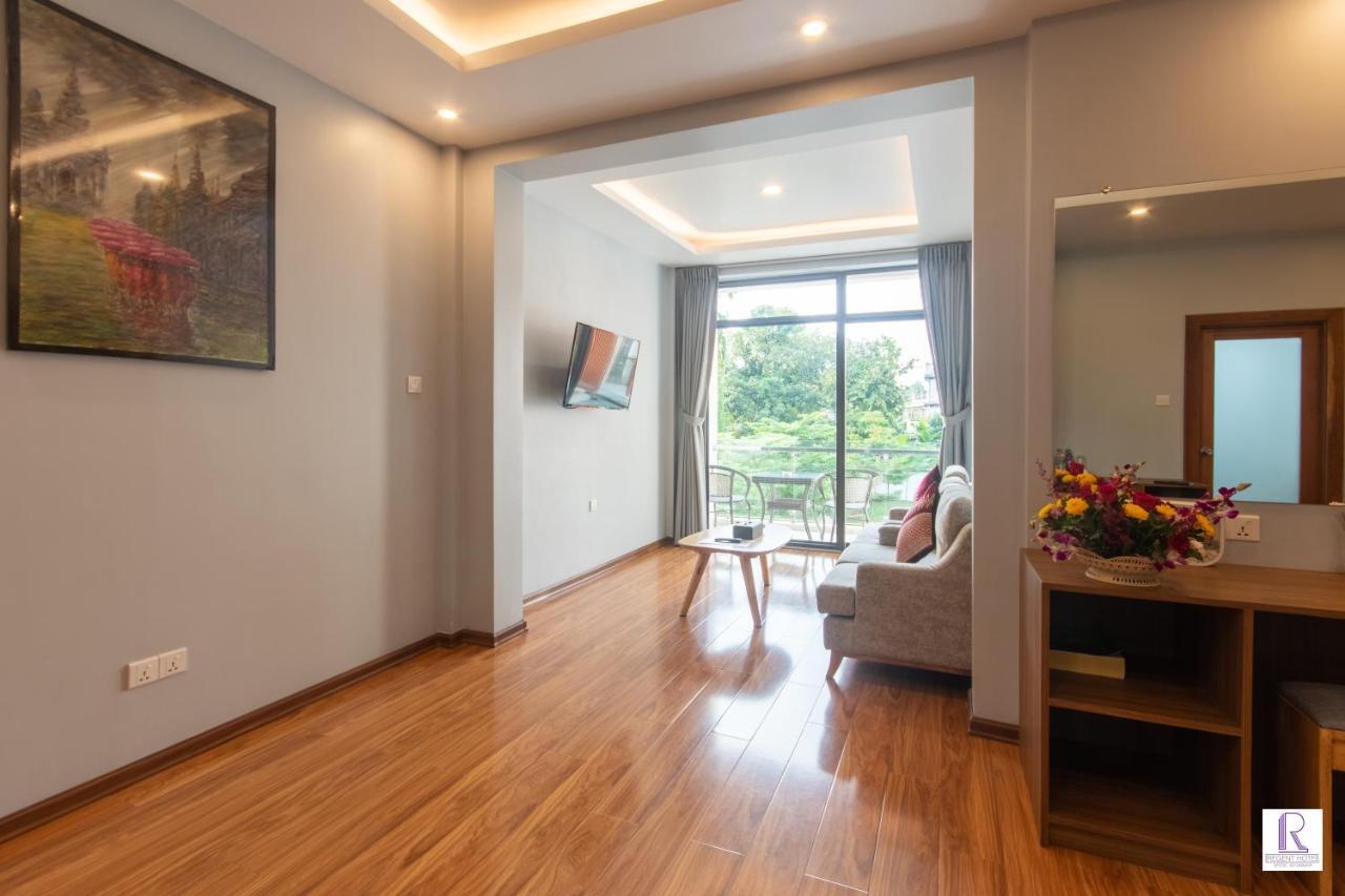 Regent Hotel Mergui Bagian luar foto